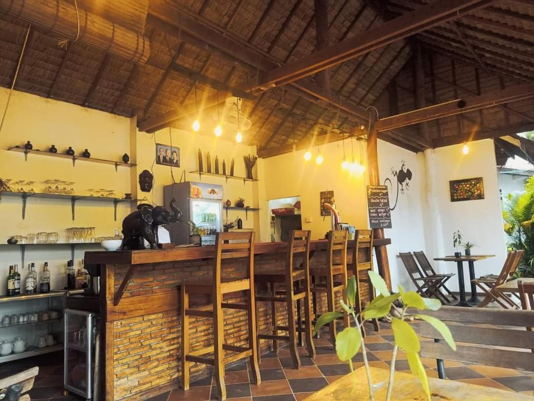 Gecko Village Kampot Buitenkant foto