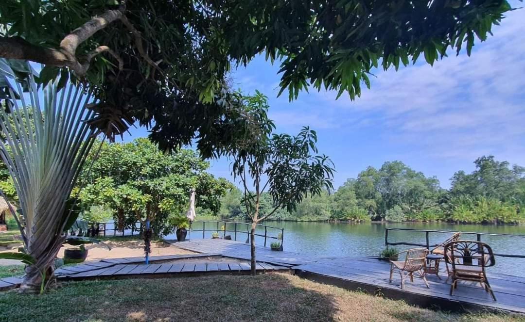 Gecko Village Kampot Buitenkant foto